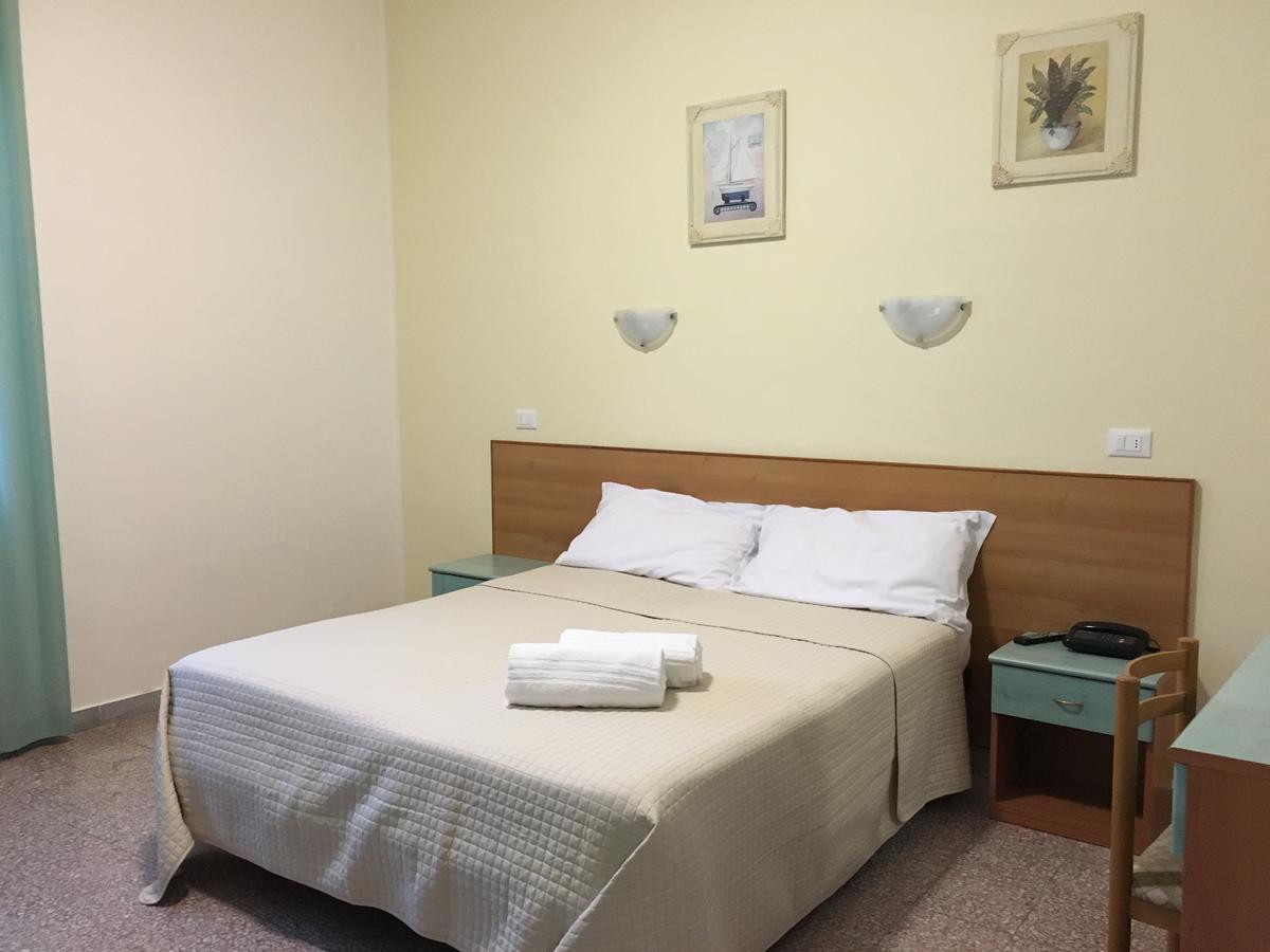 Hotel Valente Ortona Bagian luar foto