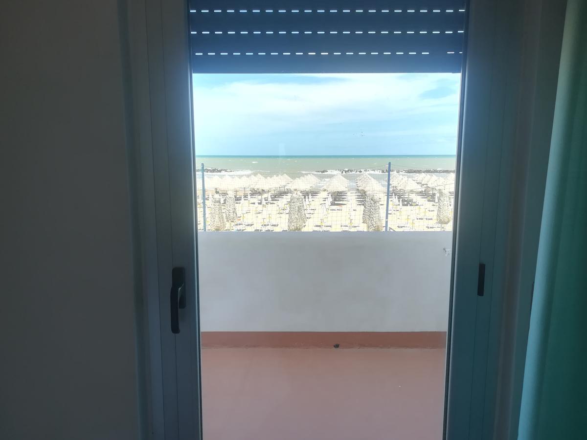 Hotel Valente Ortona Bagian luar foto