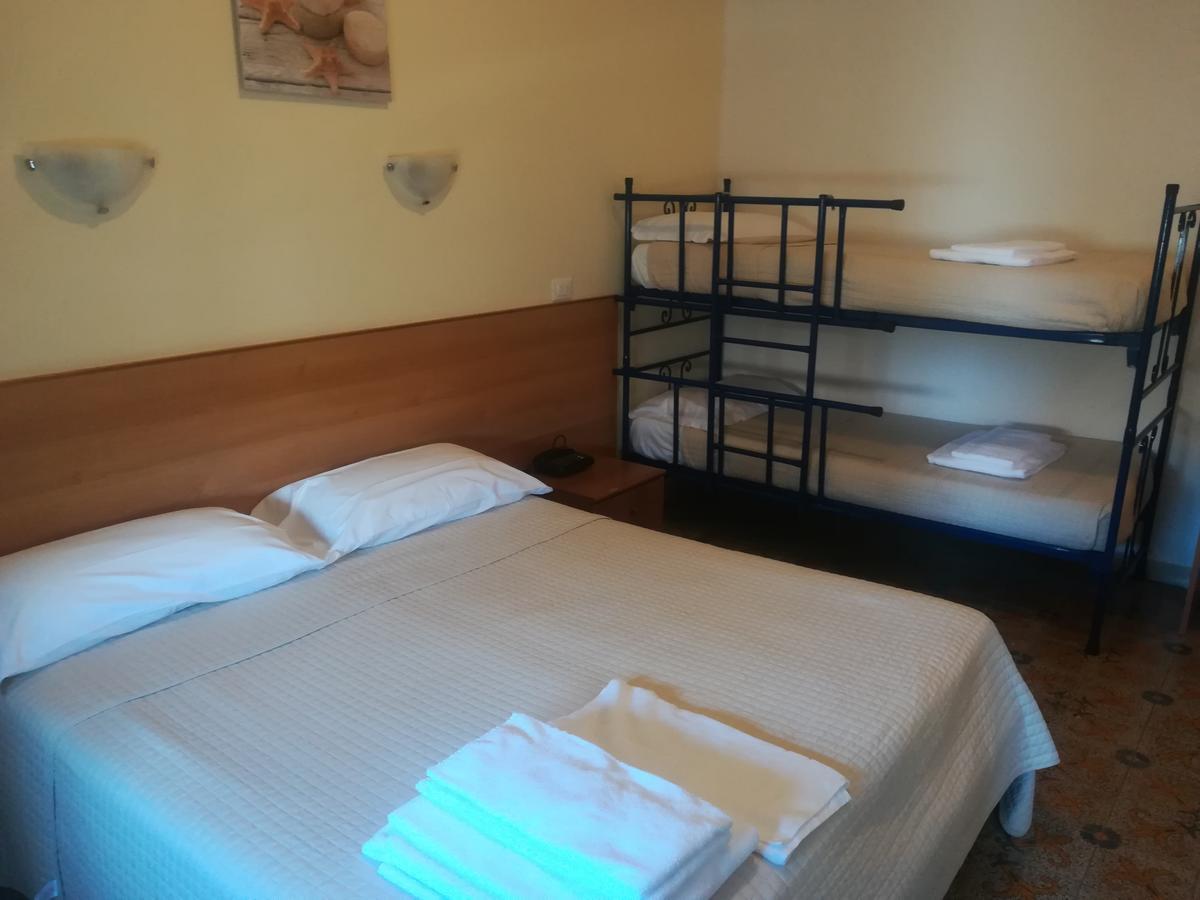Hotel Valente Ortona Bagian luar foto