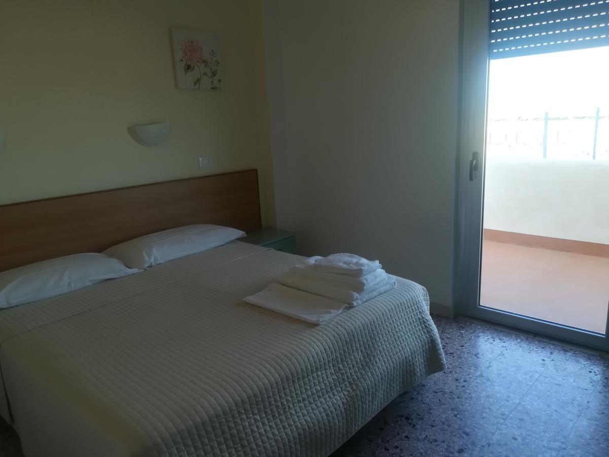 Hotel Valente Ortona Bagian luar foto