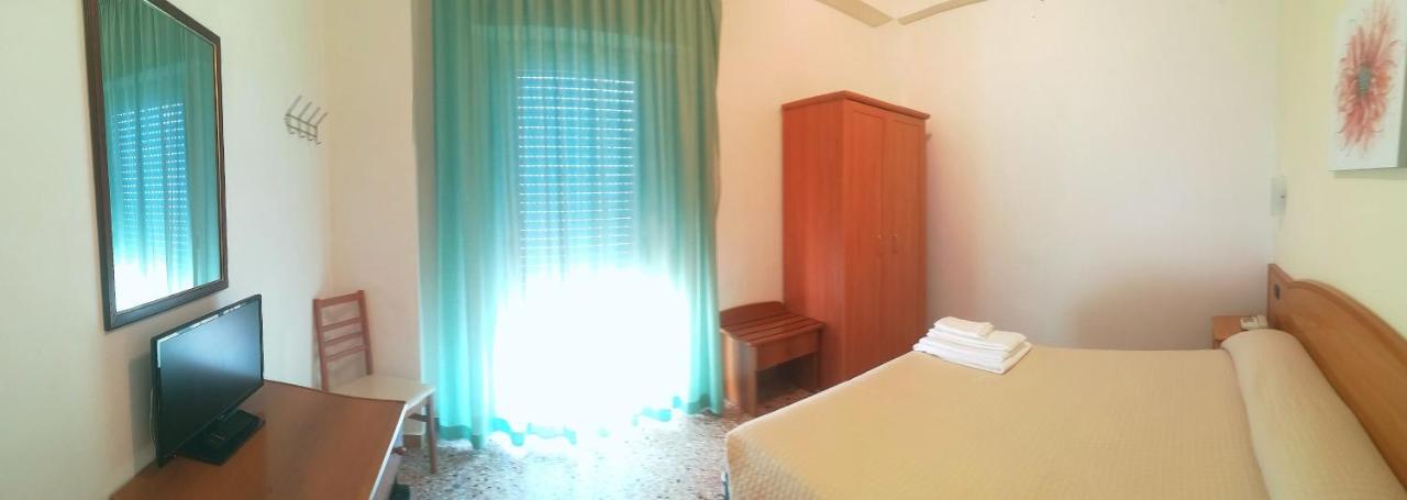 Hotel Valente Ortona Bagian luar foto